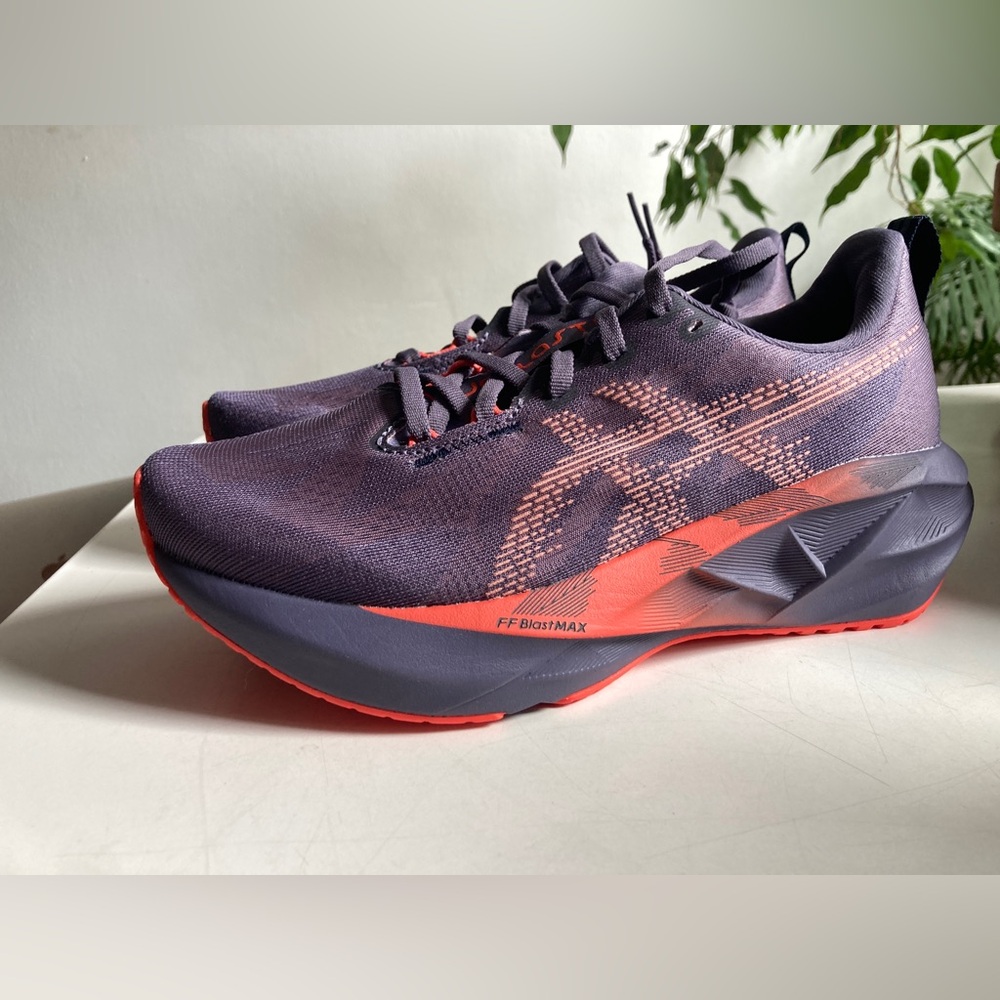 Asics Novablast 5 Women’s Running Shoes